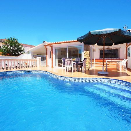 Holiday Home Peni By Interhome Емпуріабрава Екстер'єр фото